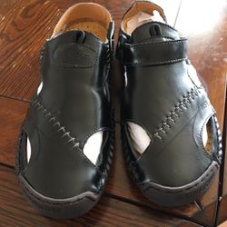 Leather sandals