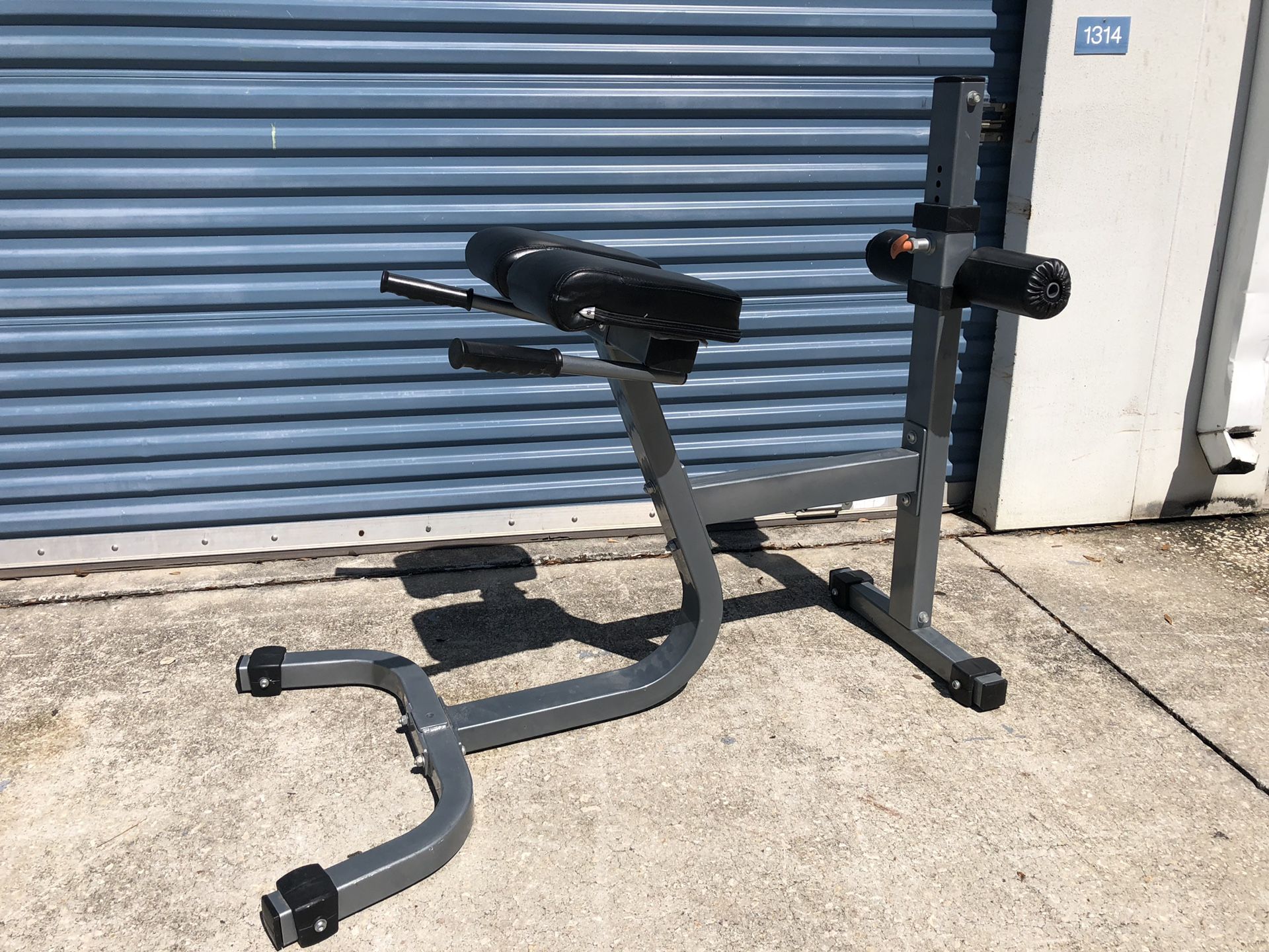 GHD weight bench keys fitness