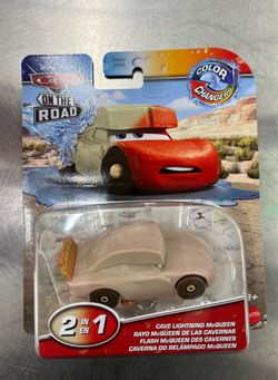 Disney Pixar cars diecast color change Cave Lightning McQueen
