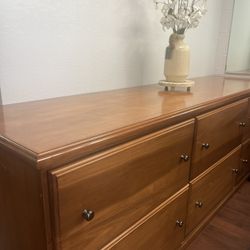 Custom Made Drawers Or Dresser!