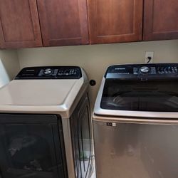 Samsung WA51A5505AC Washer & DVE52A5500C Electric Dryer Side-by-Side Champagne