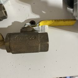 Brass Ball Valves Various Sizes 