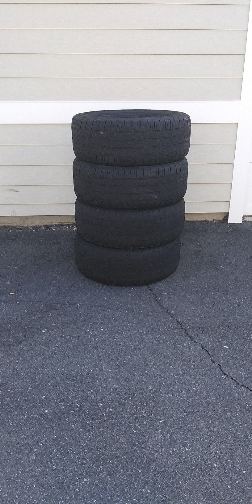 GOODYEAR EAGLE LS2 TIRES - 275 55 20