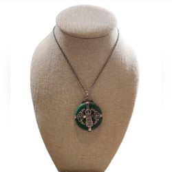 925 China Buddhism Sterling Silver Green Jade Necklace and Pendant 72.4gr 22"