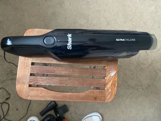 Shark UltraCyclone Pet Pro  Vacuum