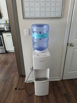 Water cooler