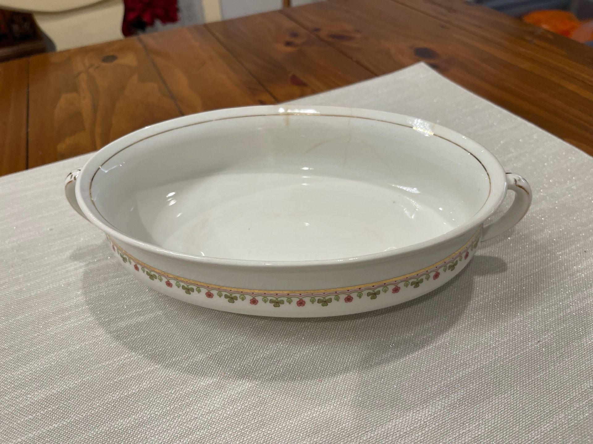 MZ Austria Vintage Oval https://offerup.com/redirect/?o=U2VyLmJldA==