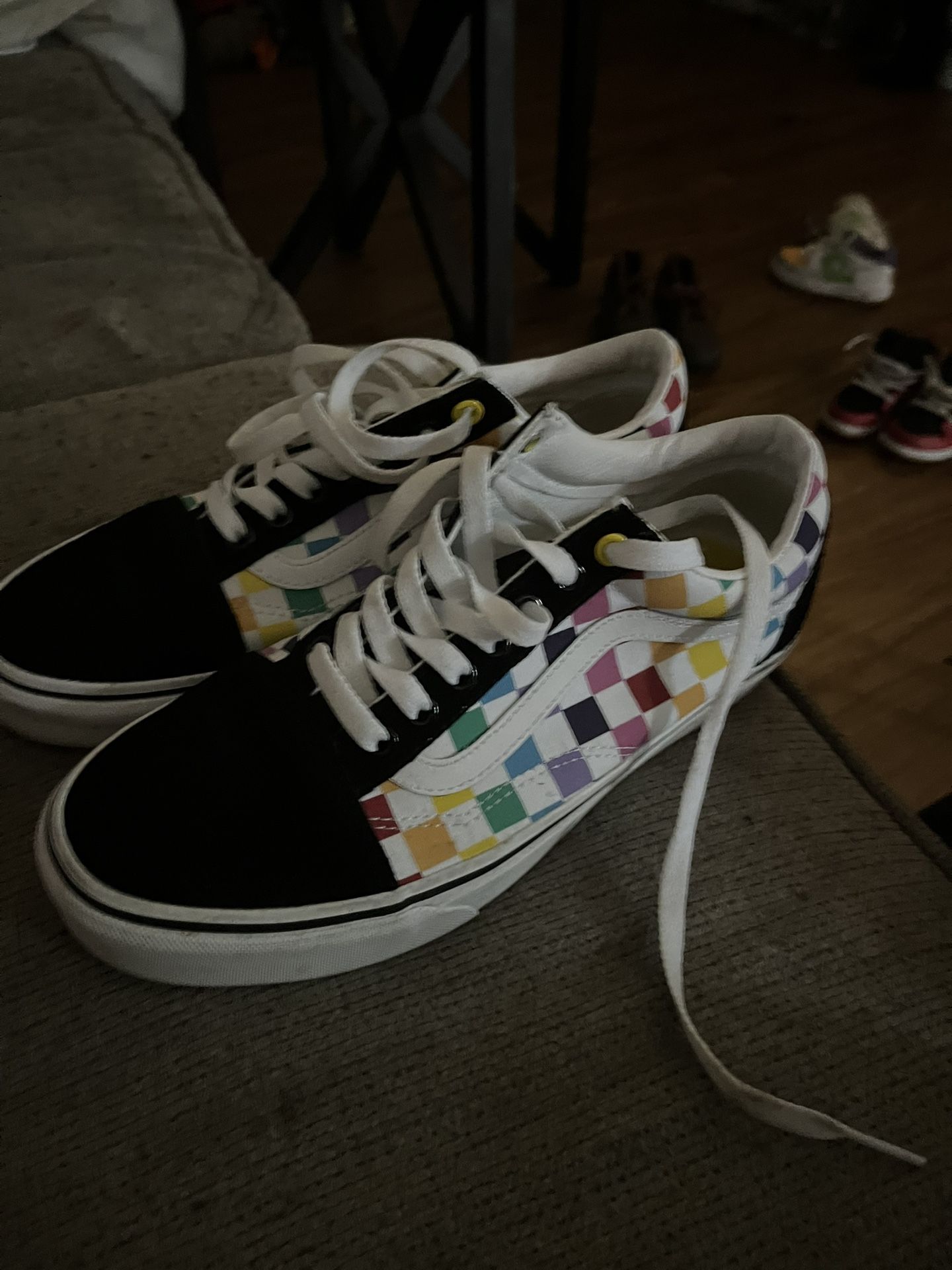 9.0 Men 7.5 Women Lightly Worn VANS