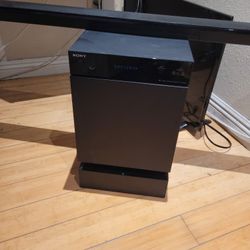 SONY SS CT550 W RECEIVER SUBWOOFER AND SOUND BAR SA-WCT550 STR-CT550 AND Remote 