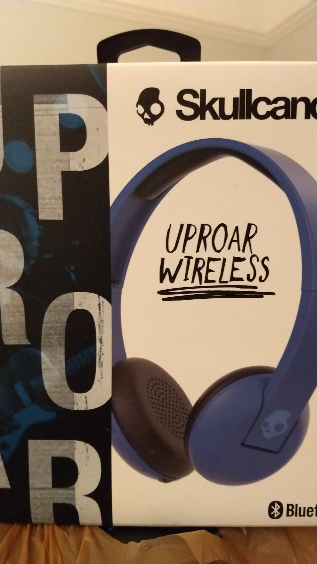 Skullcandy Uproar Wireless Bluetooth