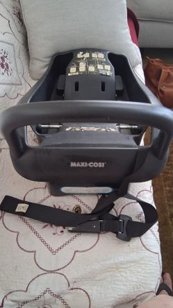 Maxi Cosi Base For Car Seat (Base Only)