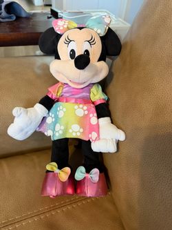 Minnie Mouse Rainbow Paw Print Plush