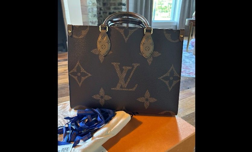 Louis Vuitton On-The-Go mm