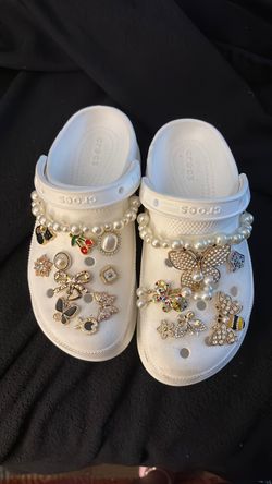 Crocs Women's Size 8 White Shoes