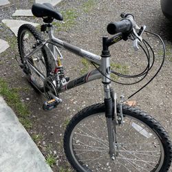 Mountain Bike AM2, Shimano 