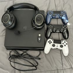 PlayStation 4 Slim 1 TB