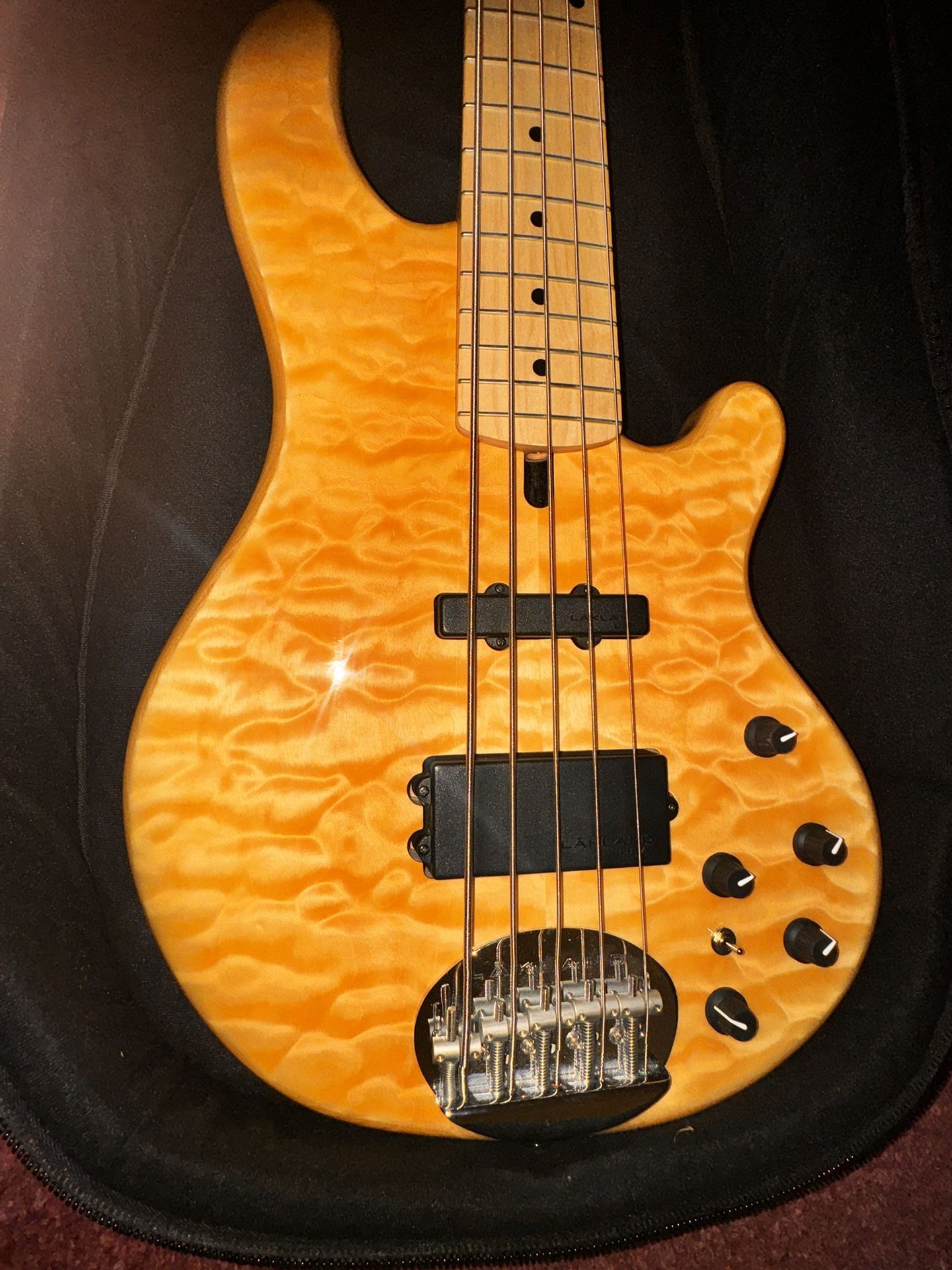 Lakeland Skyline Bass Series 5502