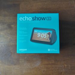 Echo Show 5 (Amazon)