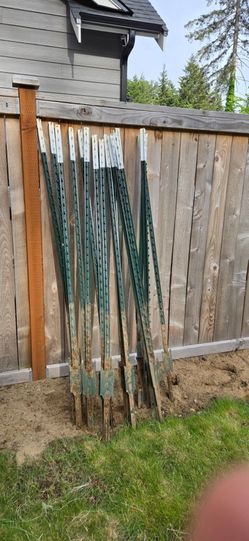 6' fence posts