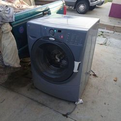 Whirlpool Washer and Gas Dryer Sets