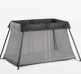 Baby Bjorn Travel Crib