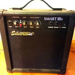 Silvertone Smart III S Guitar Amplifier