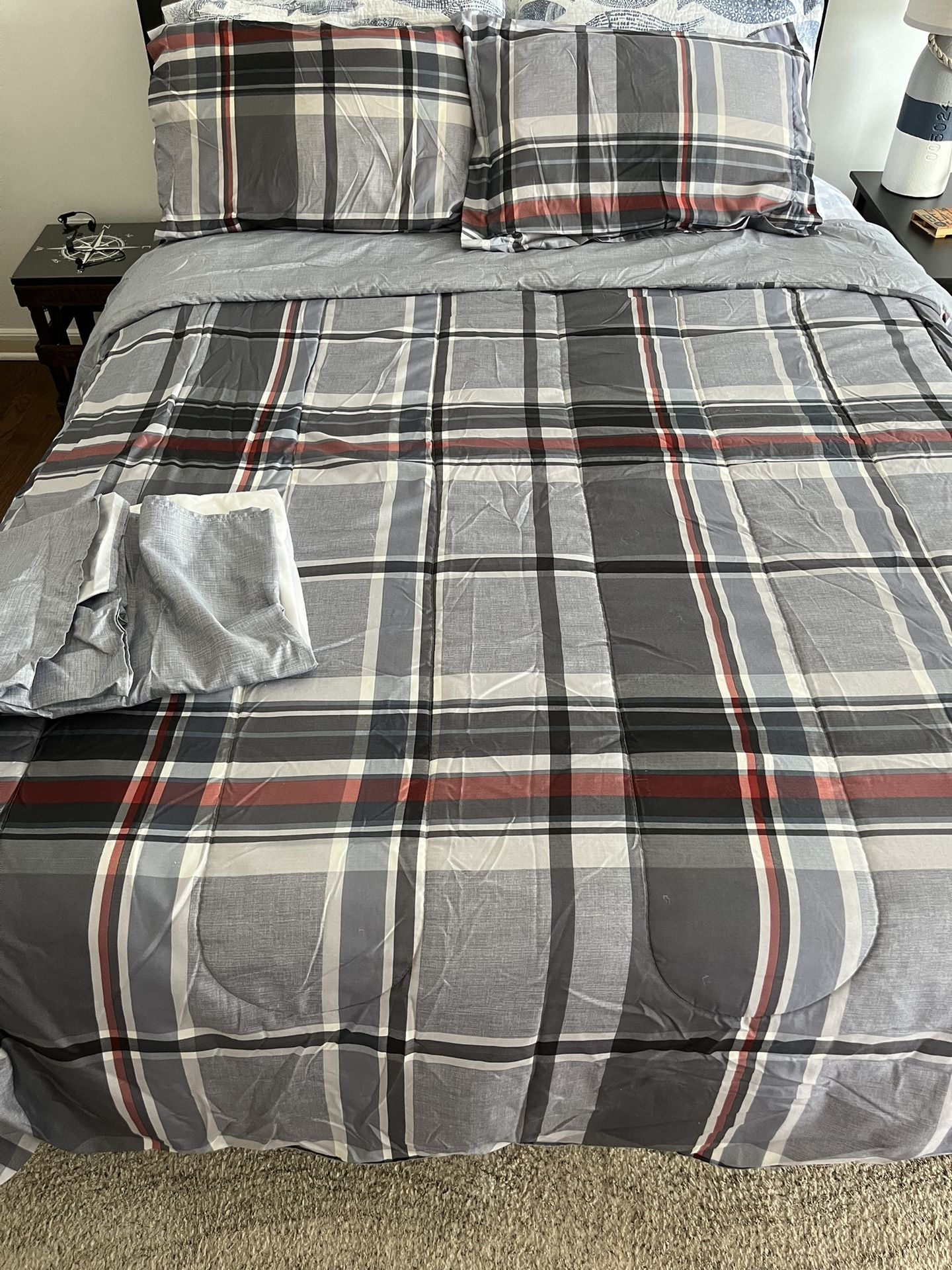 Full Size Comforter Set