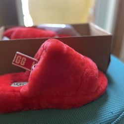 UGG Fluff Yeah Slides