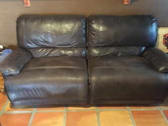 Leather looking couch recliner