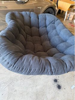 Like new double papasan chair