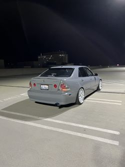 2002 Lexus IS 300