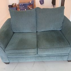 Love Seat Sofa Wonderful Condition