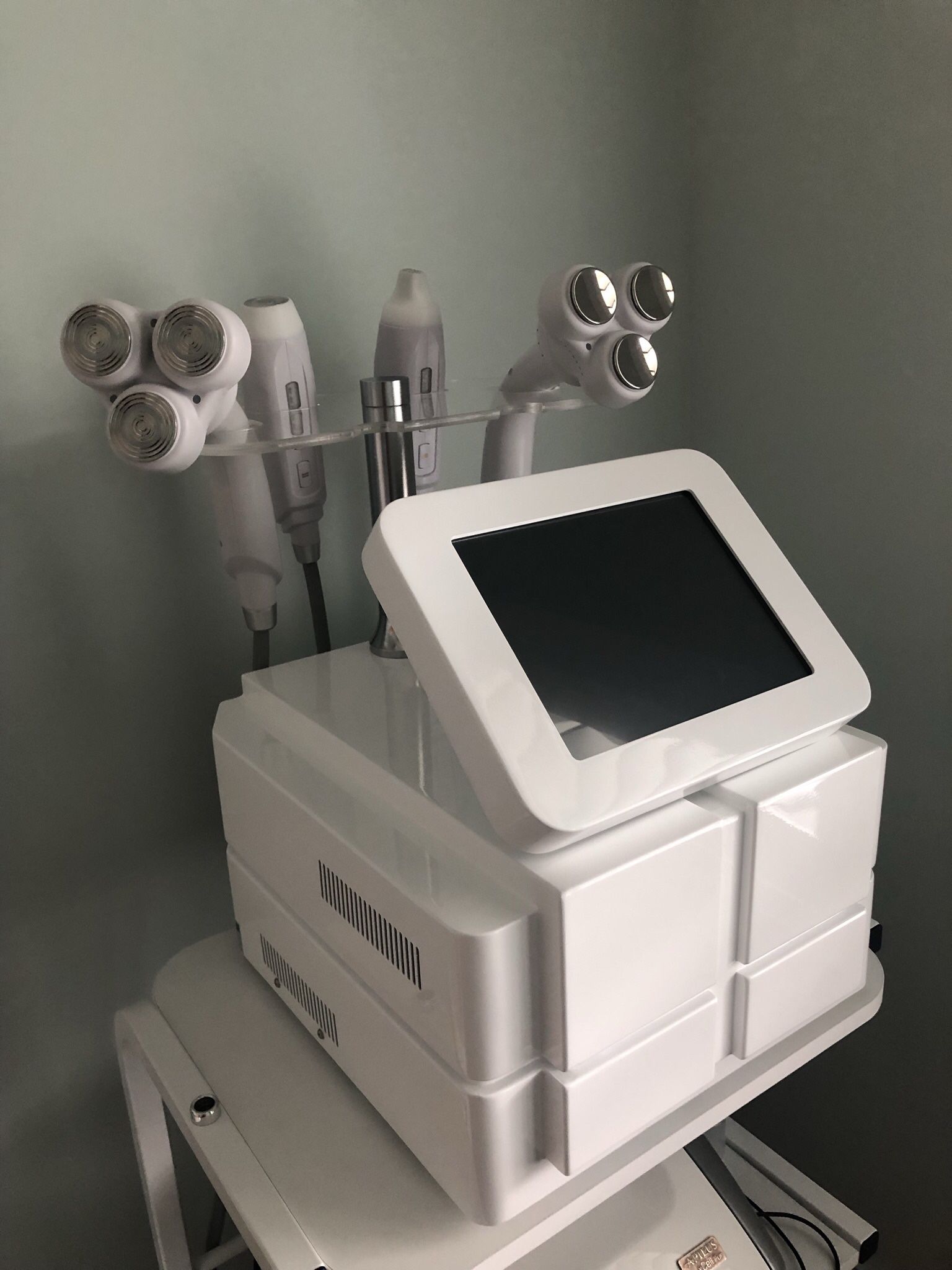 IBelle Caviation and RF Machine