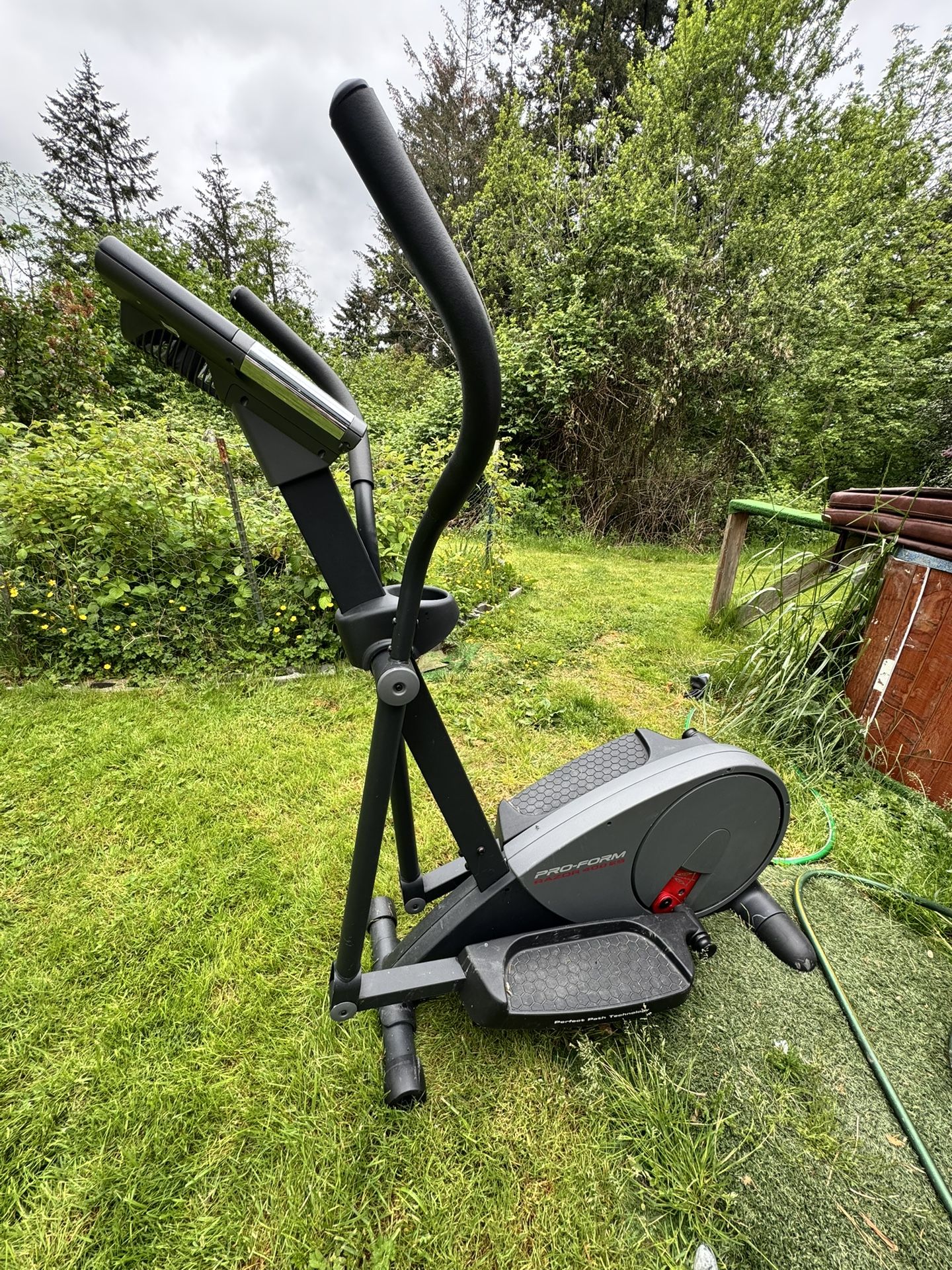 ProForm Elliptical – Compact & Smooth Ride