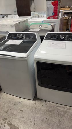 Top load washer and front load dryer electric