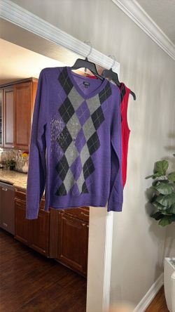 Men’s Size Large Sweater And Sweater Vest