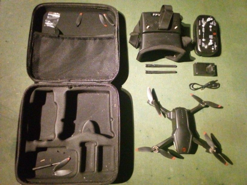 FPV Drone With Goggles & Case