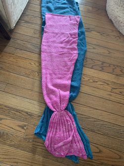 Mom and Daughter Mermaid Tail Lounge Blankets