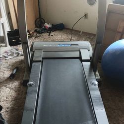Treadmill Pro-form XP 590S model