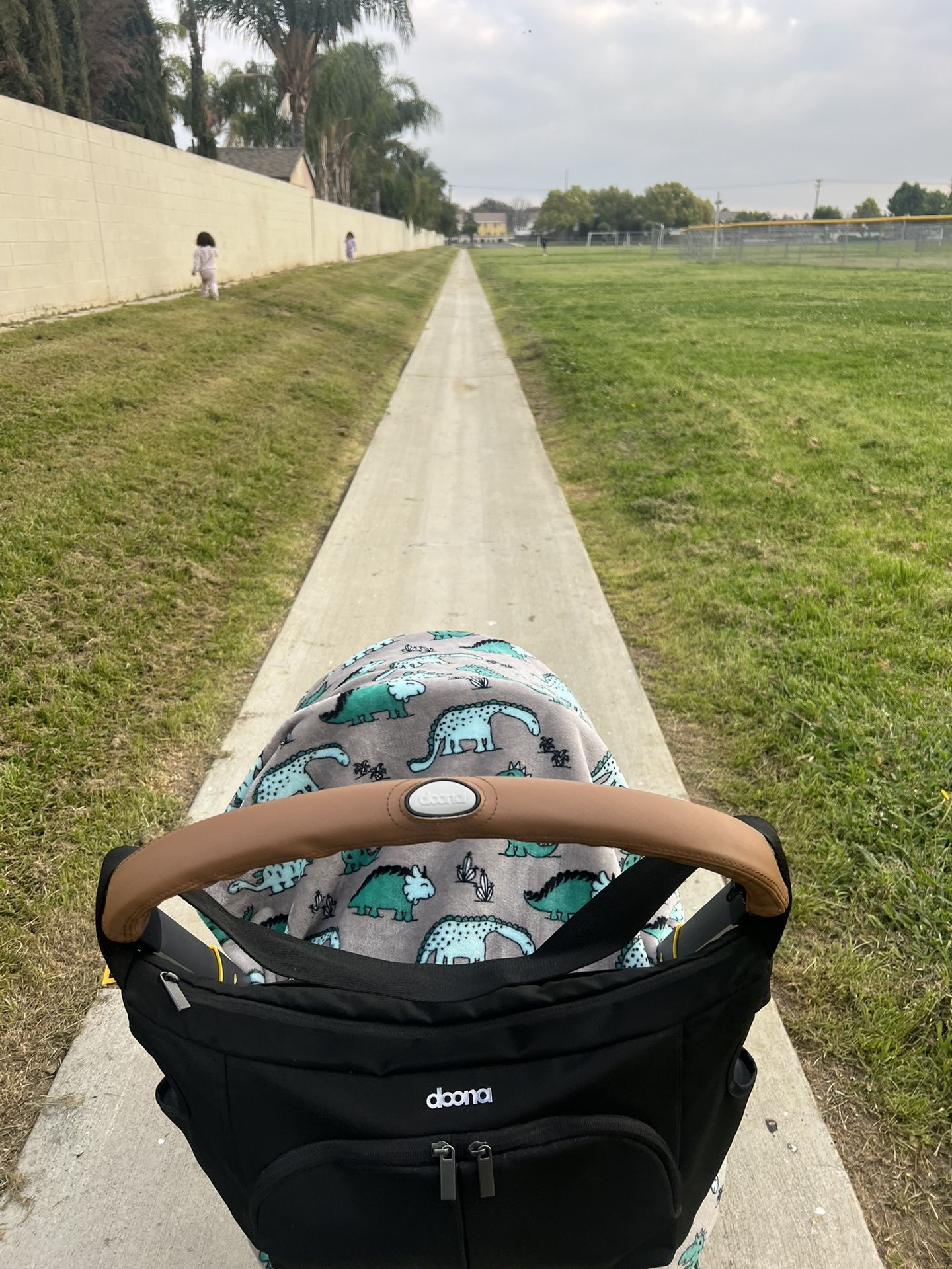 DOONA ESSENTIALS BAG