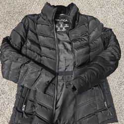 Nautica Women’s Puffer Jacket Black Size M Full Zip Water Resistant