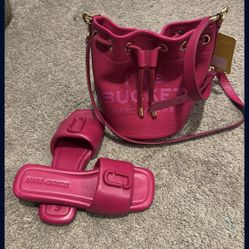 Marc Jacob’s Purse With Matching Slides 