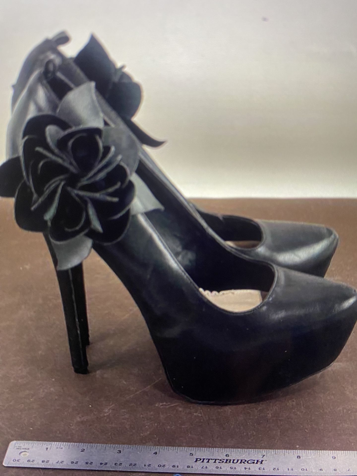 Madison Black Platform Pump Stiletto Heels Sz 11