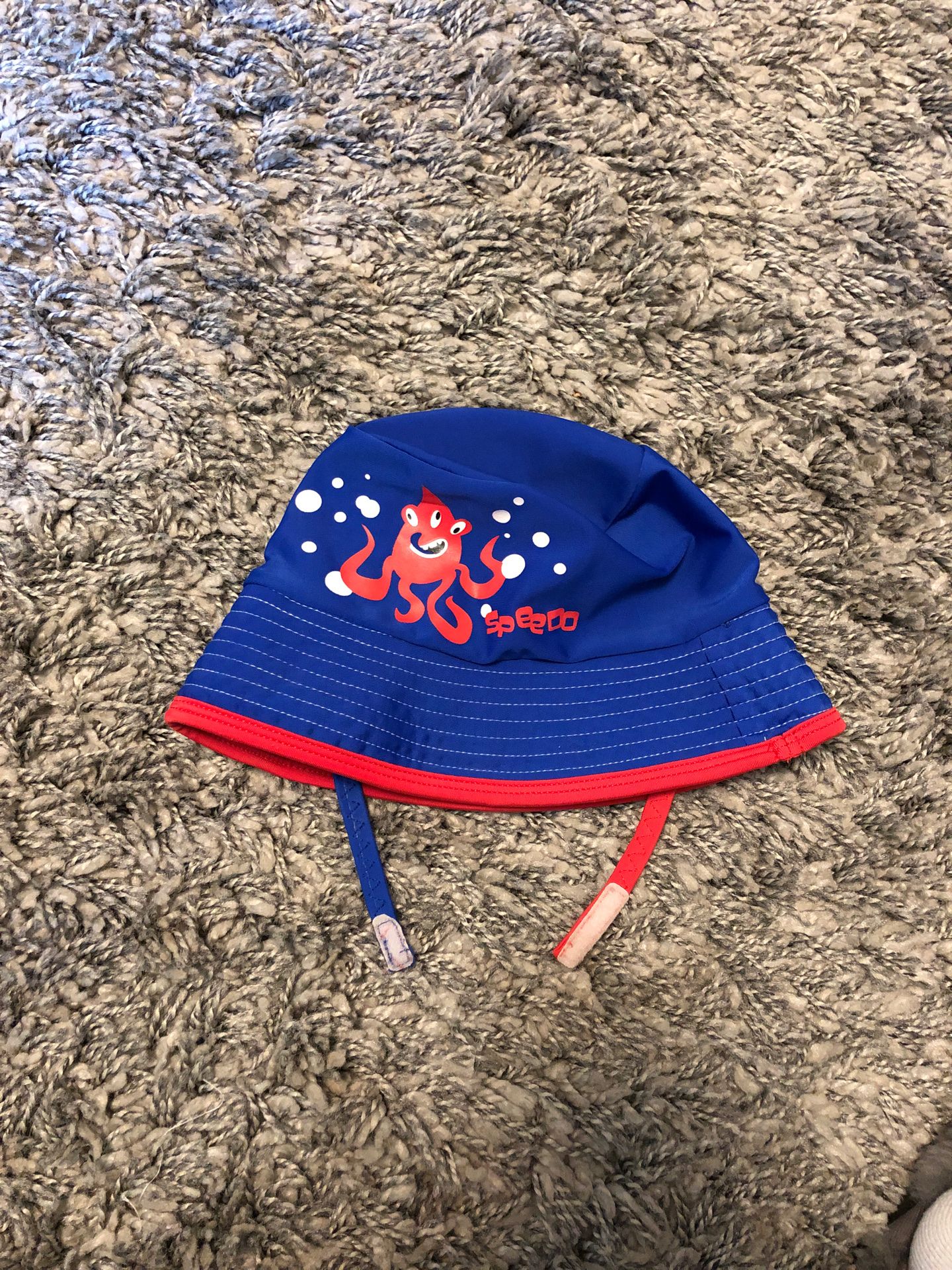 Water hat