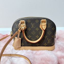 Louis Vuitton Monogram Alma BB