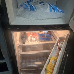 ADU Size Whirlpool Fridge 