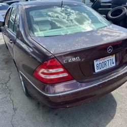 06 Mereecdes Benxz C280