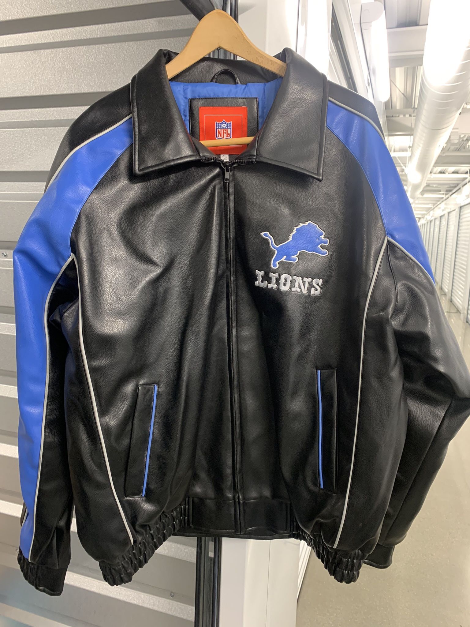 Vintage leather, Detroit Lions, NFL bomber jacket brand new
