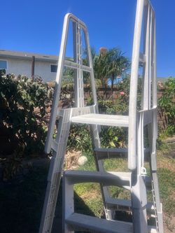 Pool Ladder