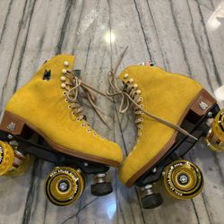 Roller Skates 